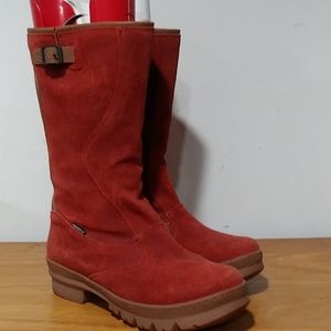 Keen pull on winter spring water proof boots 10